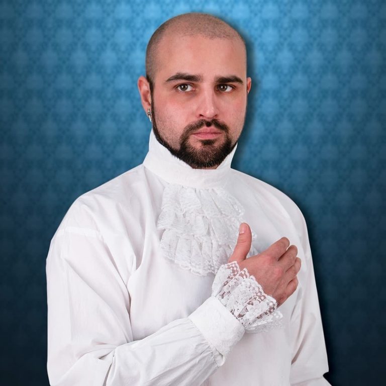 Jabot and Cuff Links Set
