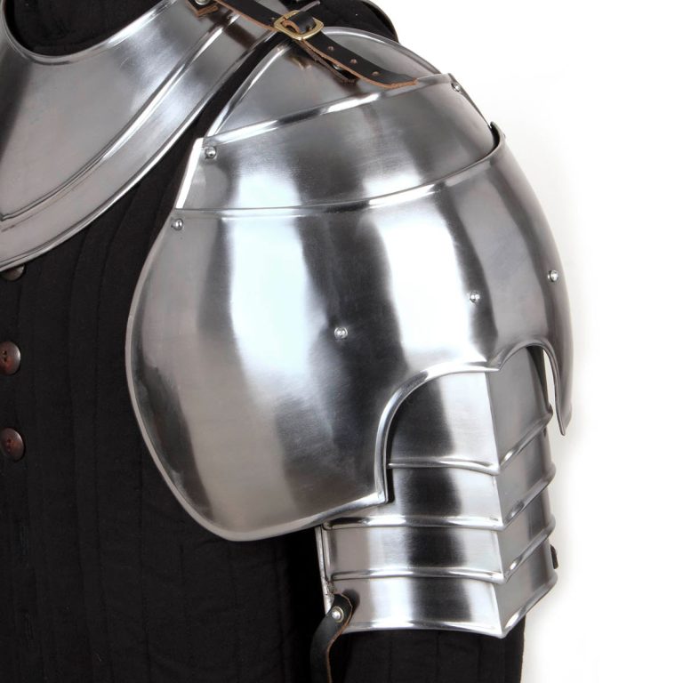 Scale Armored Knight Pauldrons