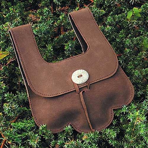 Scalloped Leather Pouch