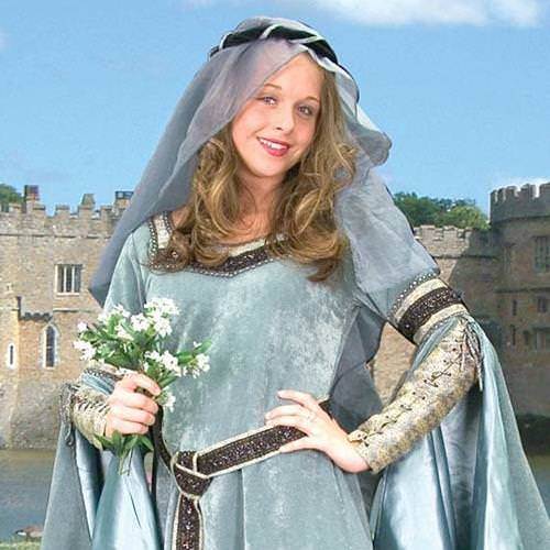 Maid Marian Dress with Matching Belt
