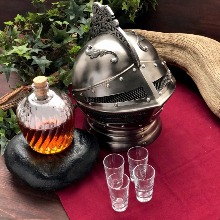 Knights Helmet Decanter Set