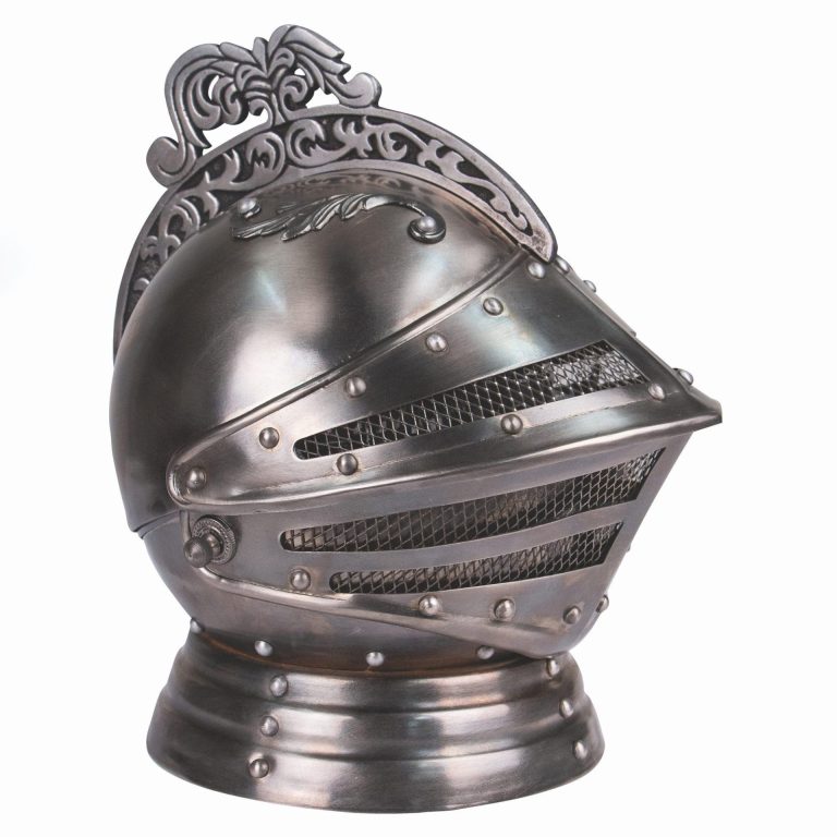 Knights Helmet Decanter Set