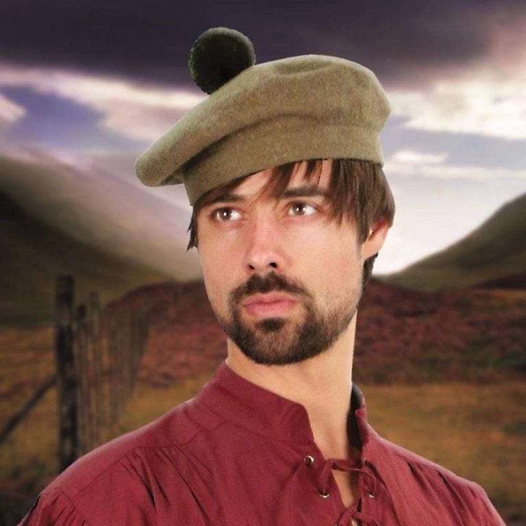 Scottish Woolen Bonnet