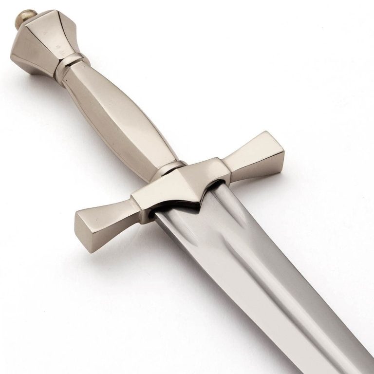 Silver-Hilted Dagger