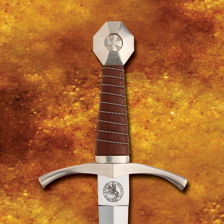 Knights Templar Accolade Dagger