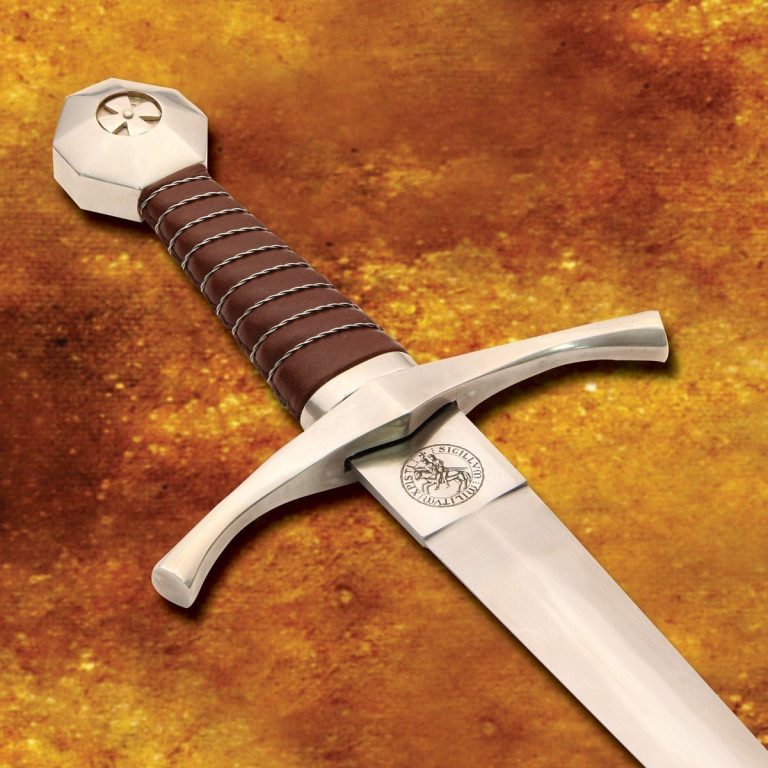 Knights Templar Accolade Dagger