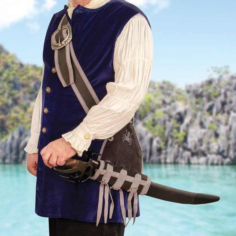Corsair Cutlass with Leather Scabbard