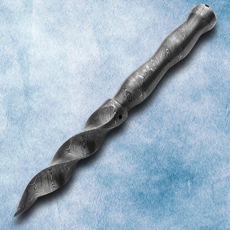 Twisted Tri-Curve Damascus Dagger