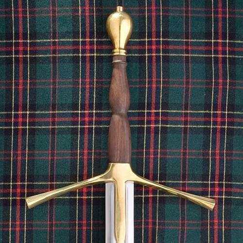 Two-Handed Claymore Sword