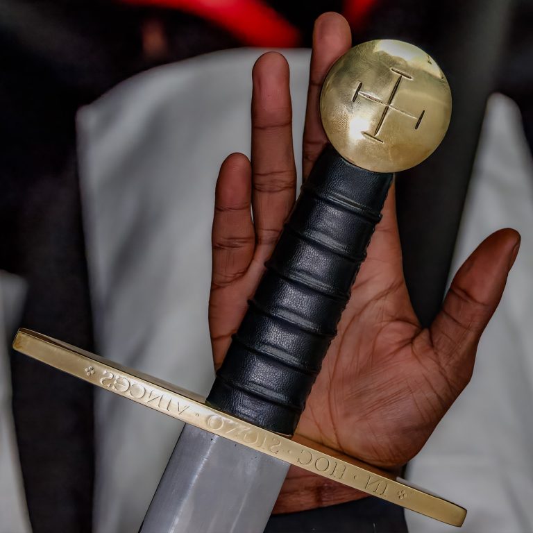 Full Tang Templar Sword with EN45 Steel Blade