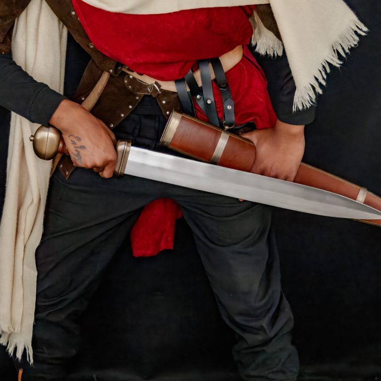 Roman Legionary Gladius with Scabbard