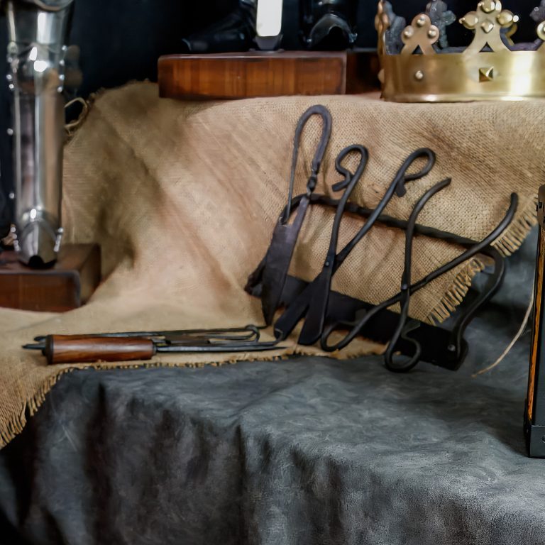 Medieval Surgical Kit with Leather Carrying Bag