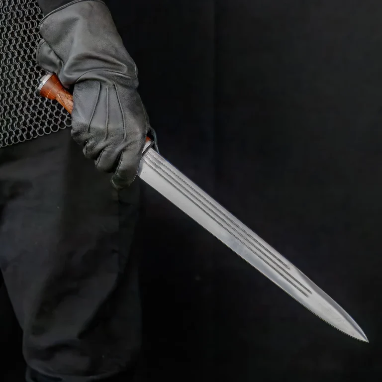 EN45 Steel Scottish Dirk with Sheesham Wood Handle