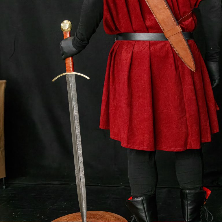 Functional Viking Sword with Damascus Blade