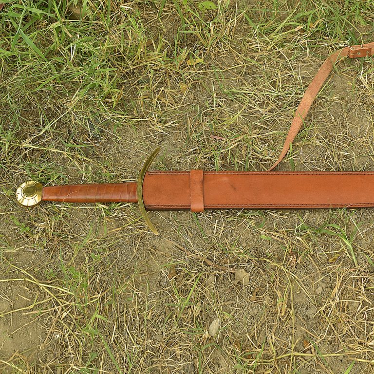 Functional Viking Sword with Damascus Blade