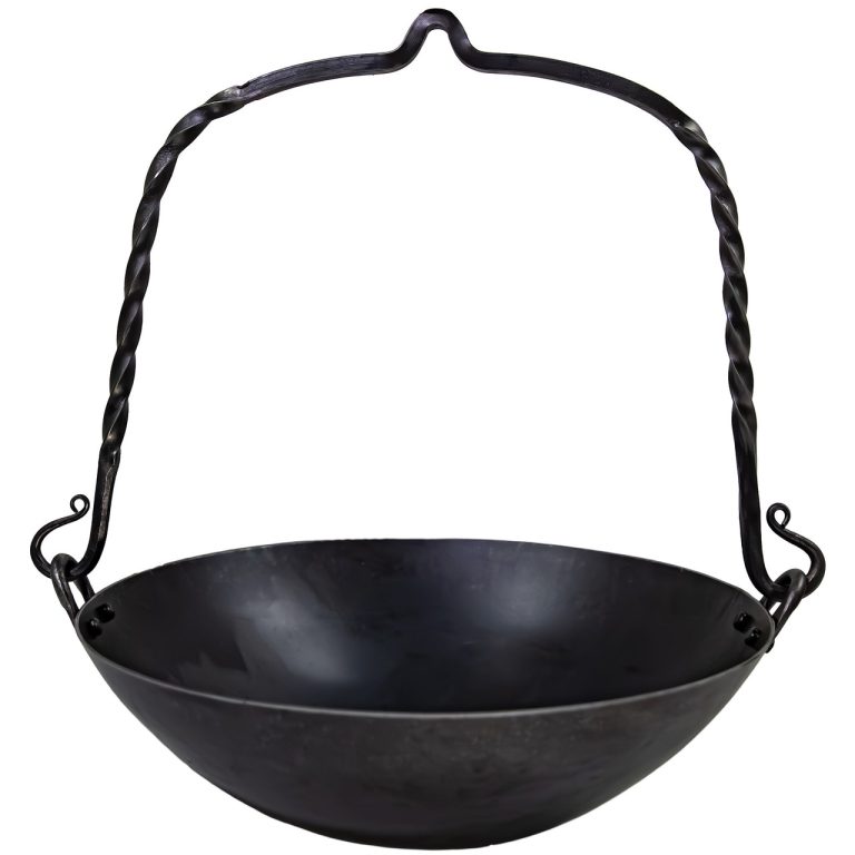 Viking Iron Cooking Pot with Twisted Handle