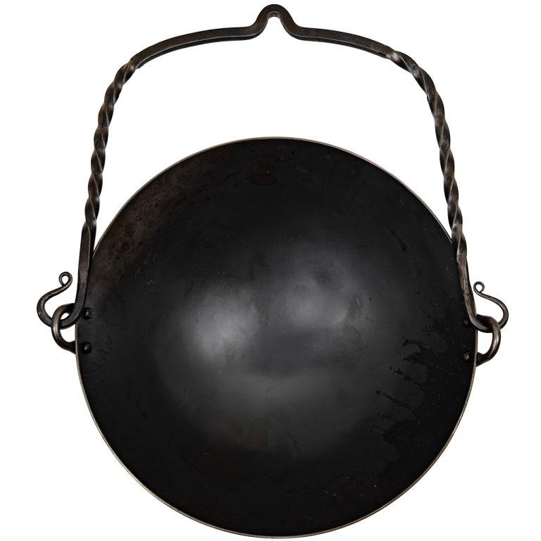 Viking Iron Cooking Pot with Twisted Handle