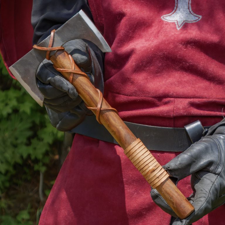 Iroquois Throwing Axe in Forged Carbon Steel