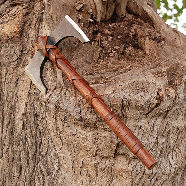 Iroquois Throwing Axe in Forged Carbon Steel