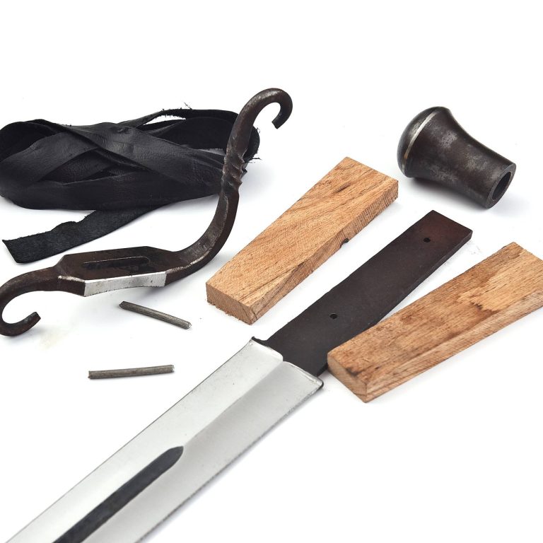 High Carbon Steel Medieval Longsword with Sheath