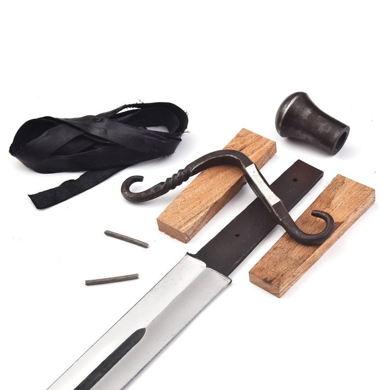 High Carbon Steel Medieval Longsword with Sheath