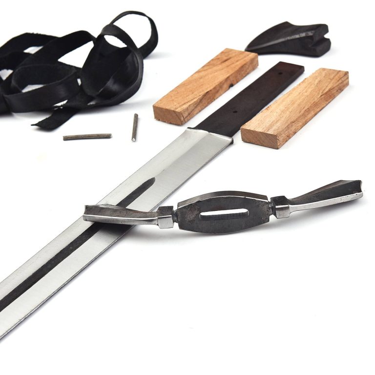 High Carbon Spring Steel Full Tang Sword