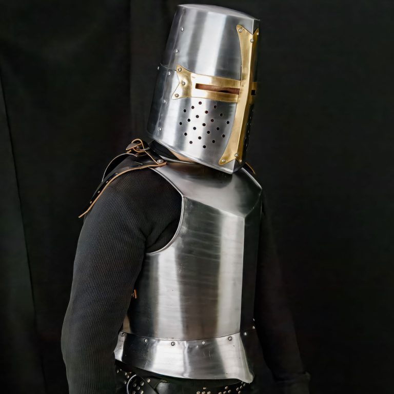 Brass 18g Knight's Helm
