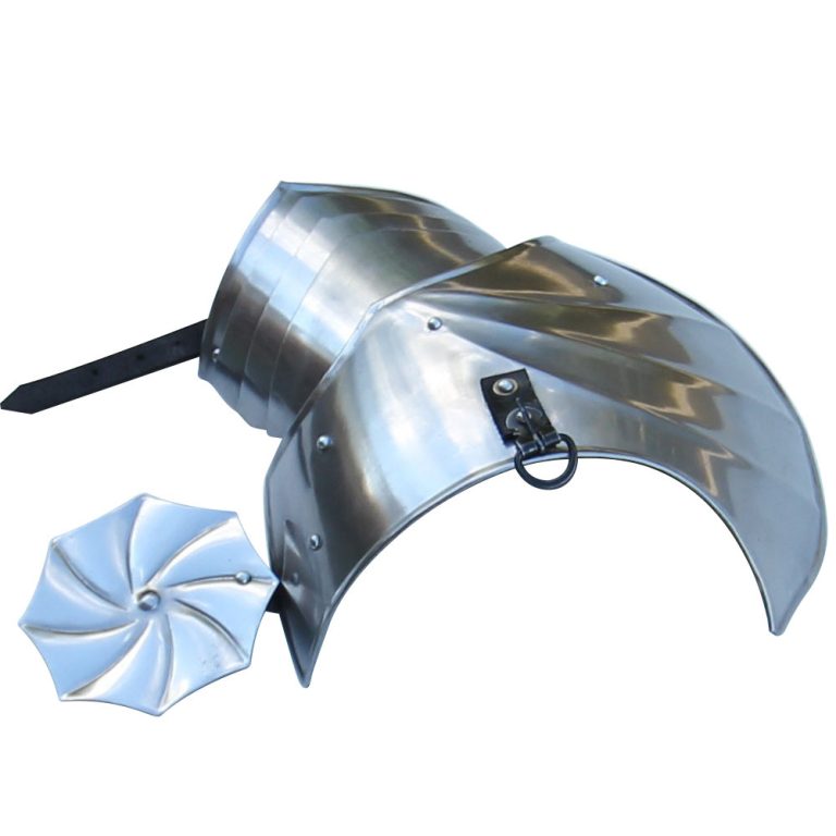 Asymmetrical Pauldrons with Rondell Armor Set