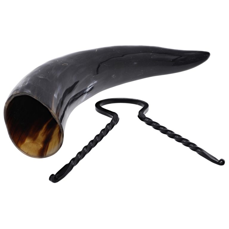Renaissance Lion Drinking Horn with Forged Rack