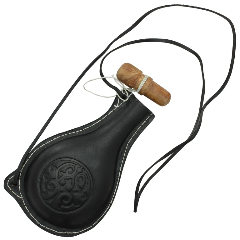 Celtic Emblem Leather Water Bottle 36oz