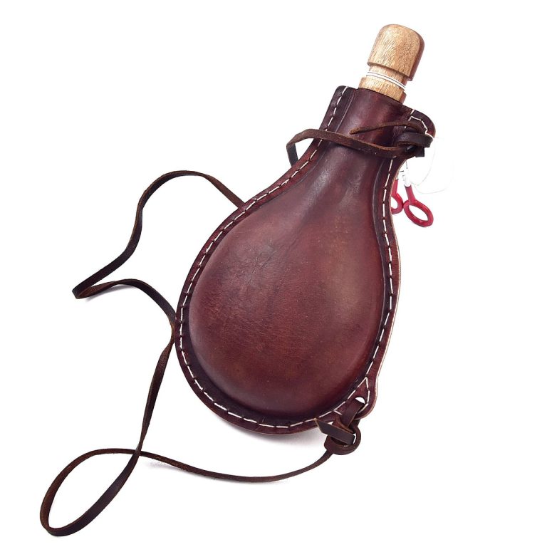 Celtic Emblem Leather Water Bottle 36oz