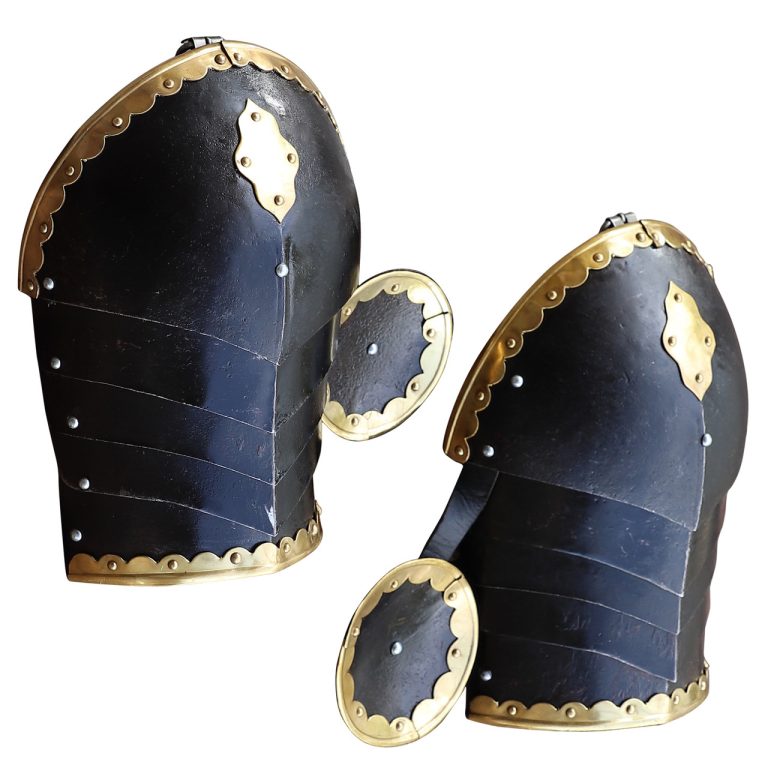 Functional Medieval Pauldrons with Rondel