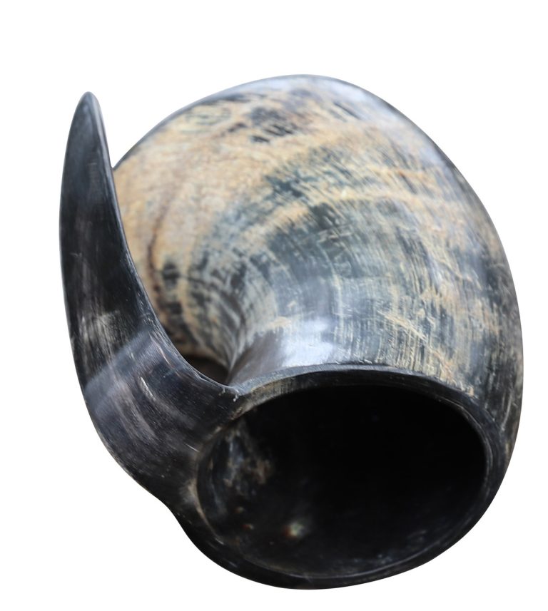 Large Distressed Viking Drinking Horn Tankard