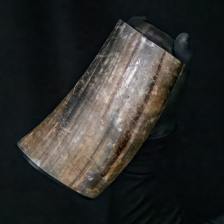 Distressed XXL Viking Drinking Horn Tankard