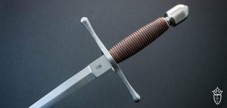 Main Gauche Dagger