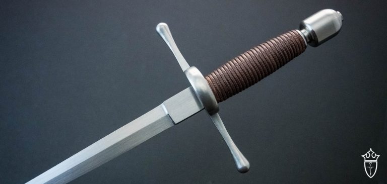 Main Gauche Dagger