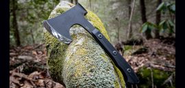 Hundr Hatchet
