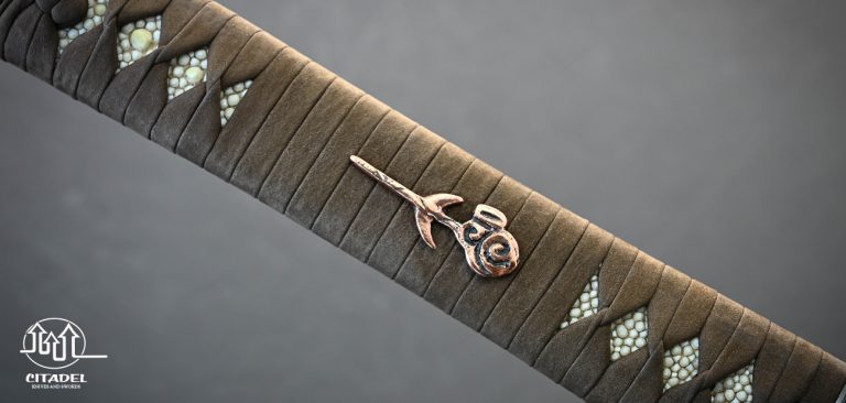 Wolf Wakizashi Blade with Traditional Mounting.