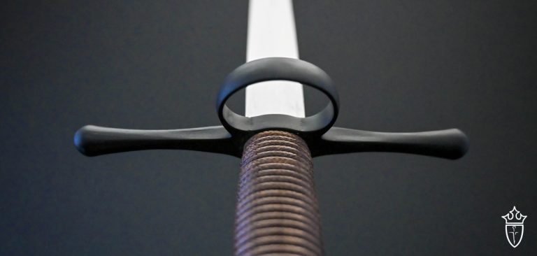 Main Gauche - Black Titanium Dagger