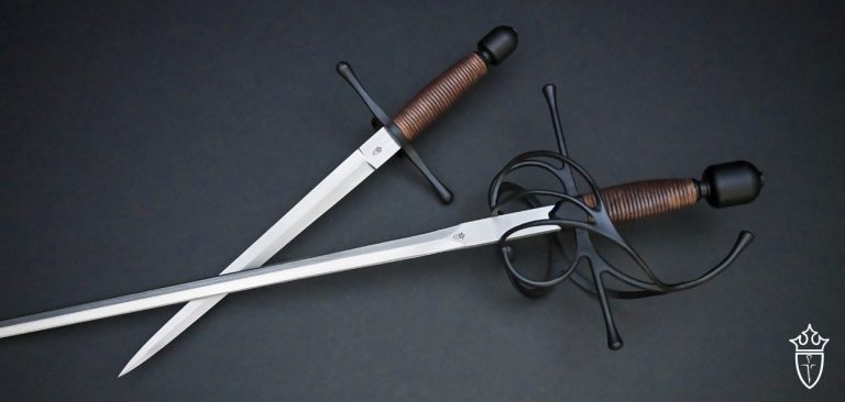 Main Gauche - Black Titanium Dagger