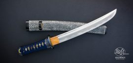 Tanto Blade with Dragon Design