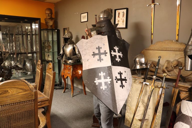 Crusader Shield - Medieval Battle Protection
