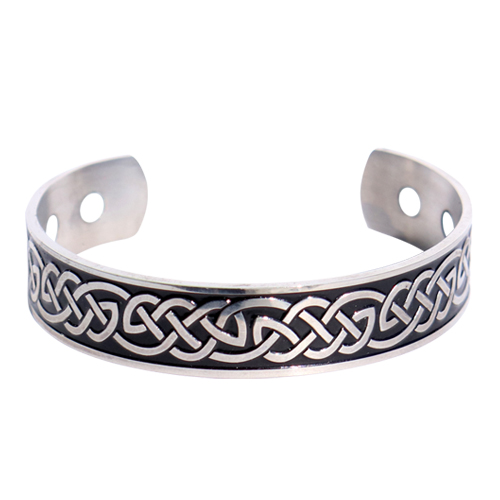 Celtic Knot Armored Bracelet
