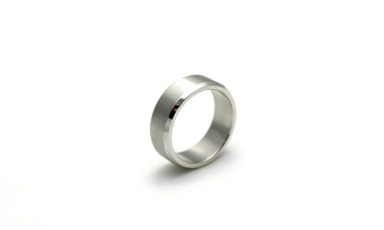 Amwolf Armored Ring