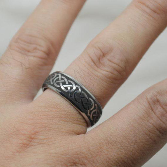 Celtic Knot Silver Band Ring